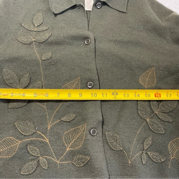 Vintage JONES NEW YORK Merino Wool Cardigan Sweater Size P/L Green Applique - Picture 9 of 11